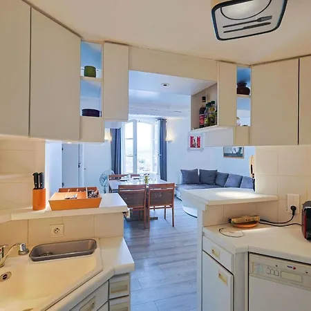Sailing By Halldis Apartamento *